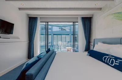 豪华泳池直通客房 — Hotel Tide Phuket Beachfront