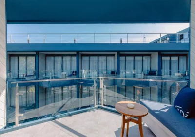 带阳台豪华客房 — Hotel Tide Phuket Beachfront